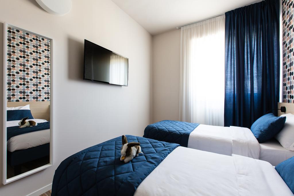 Aparthotel Isola Милан Экстерьер фото