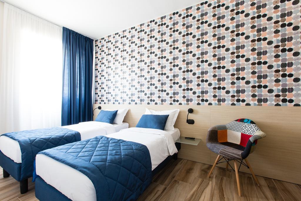 Aparthotel Isola Милан Экстерьер фото
